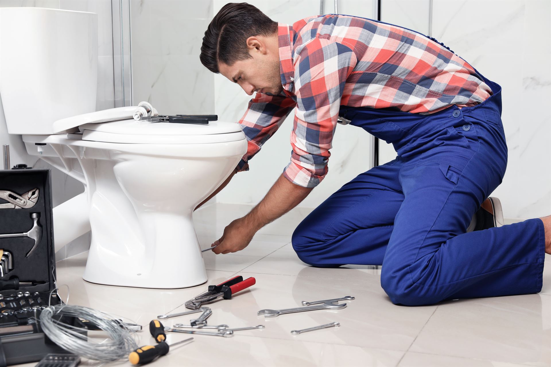 Installation de sanitaire à Lussac-les-Églises : comment bien choisir ses sanitaires pour une salle de bain ?